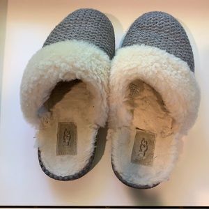 UGG cozy slipper